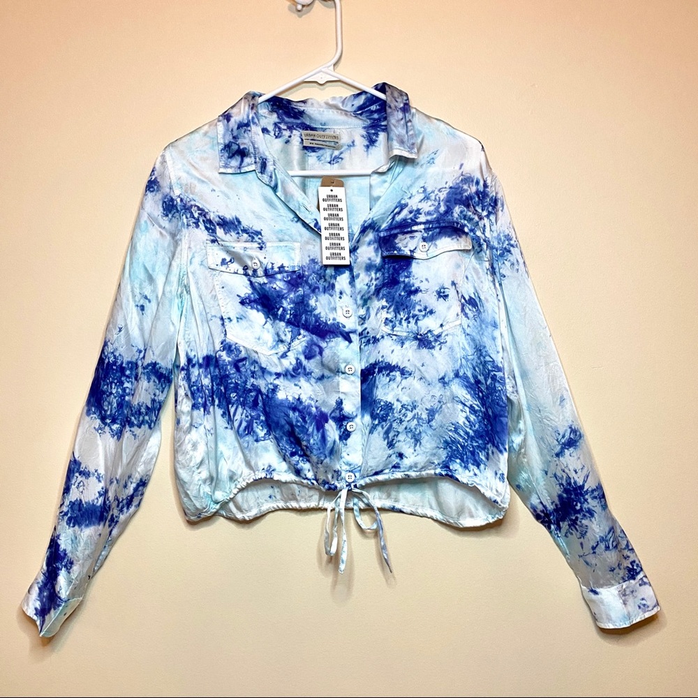 NWT Urban Outfitters Satin TieDye Blouse, Size M